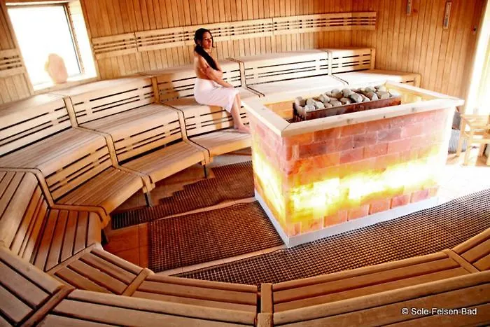 Zum Meridianstein Guest house 3*